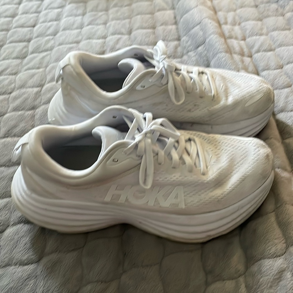 Hoka Bondi 8